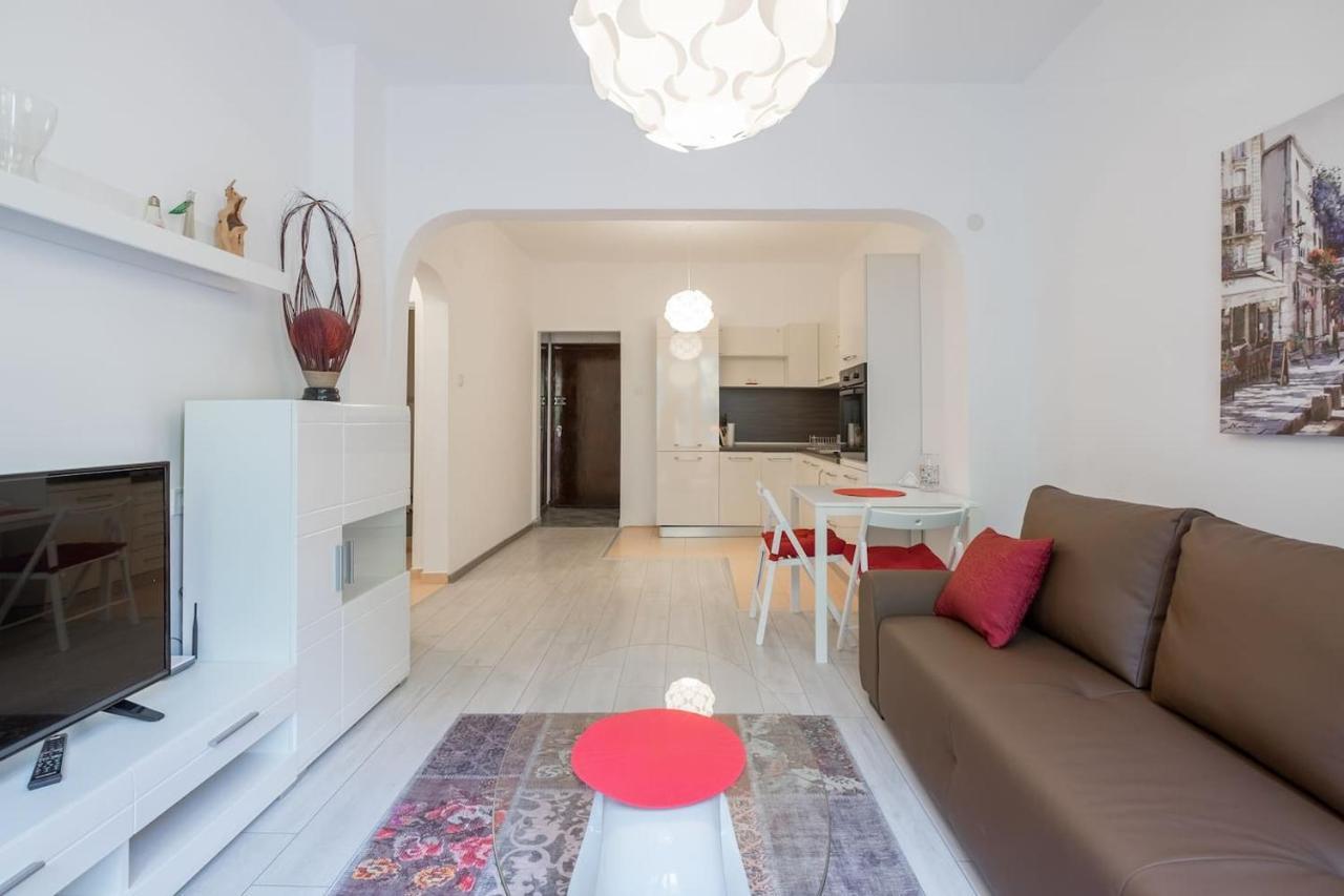 Your Perfect Place To Stay On Vitosha Str Apt Sofia Zewnętrze zdjęcie